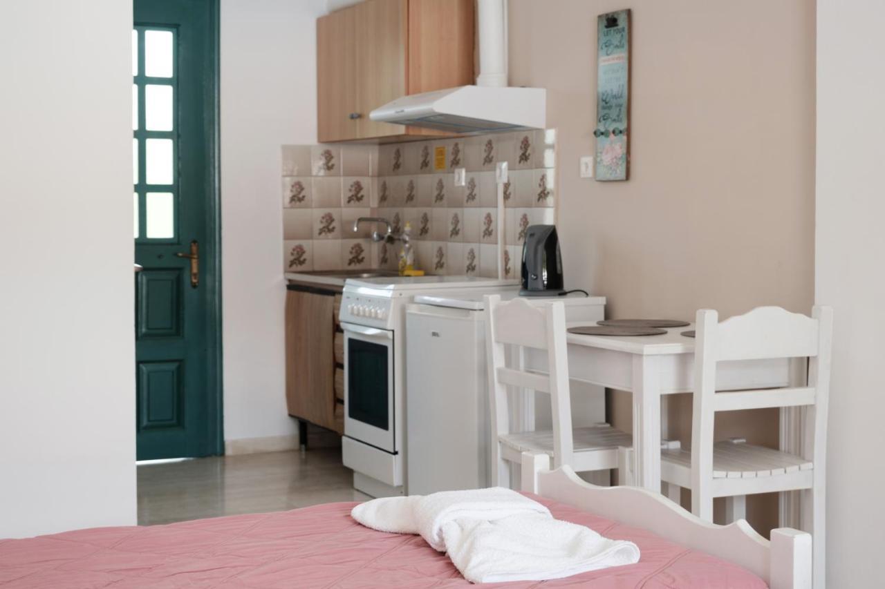 Katsaros Studios & Apartments Sidárion Eksteriør bilde